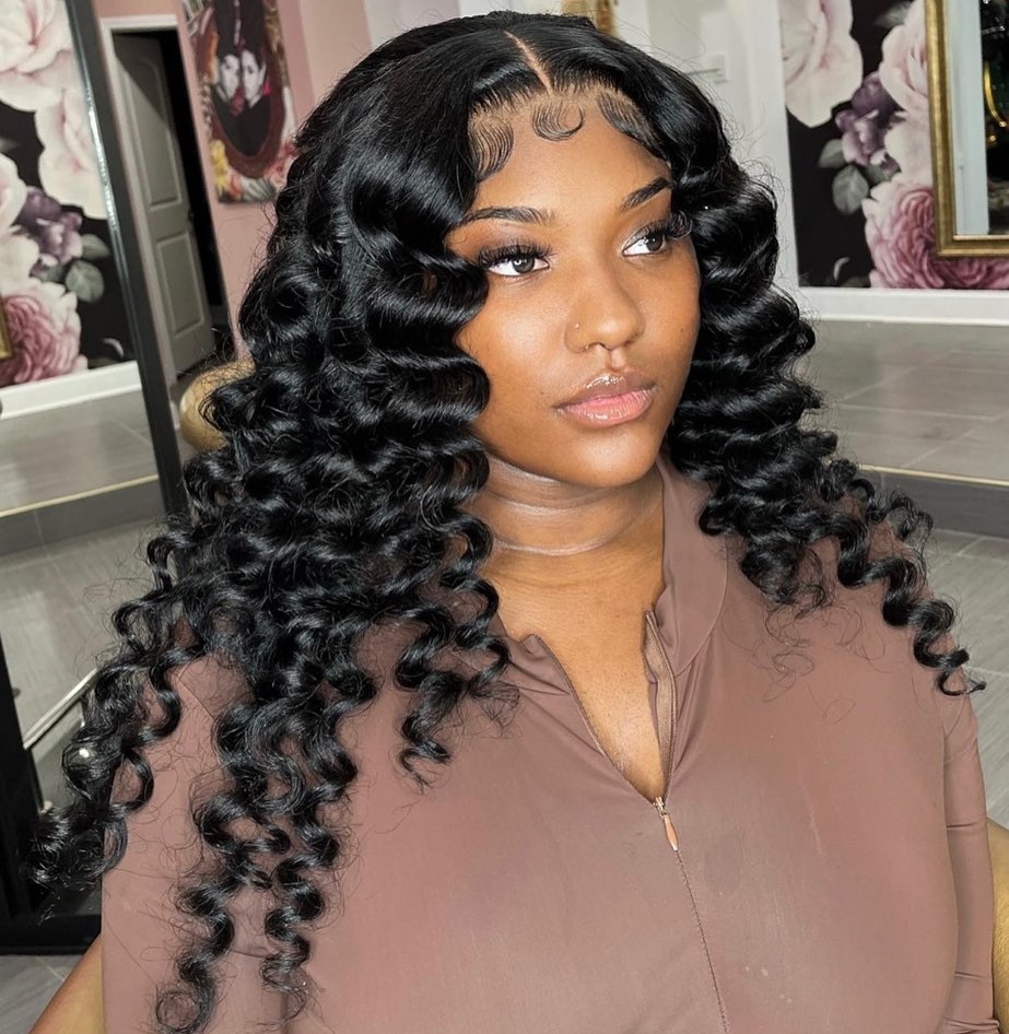 15 Curly Weavon Styles To Try Now 