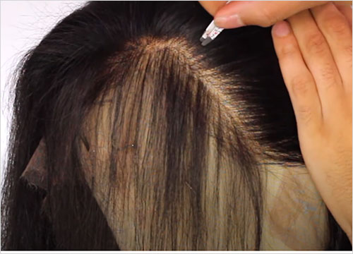 How to make closure look more natural: Pluck the hair