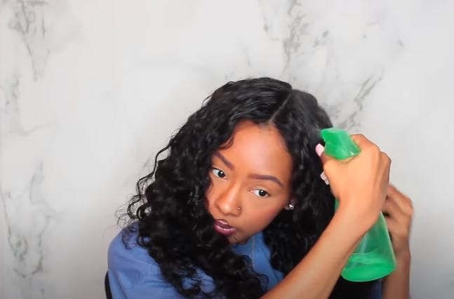 How to keep curly wig looking wet: Saturate your wig