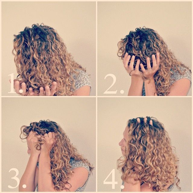 Scrunch your hair to make curls